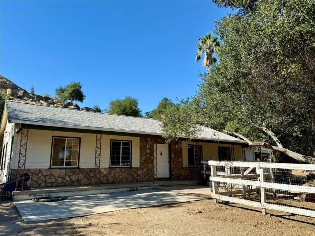 9633 Baden, Chatsworth, CA 91311