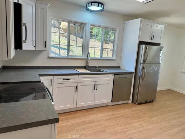 9633 Baden, Chatsworth, CA 91311