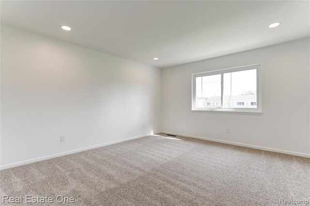 801 W Long Lake Road 4, Bloomfield Hills, MI 48302