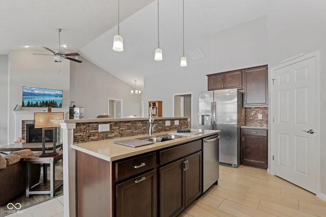 817 Detford Street, Lebanon, IN 46052