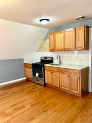 26 Plaza Avenue 3rd Floor, Waterbury, CT 06706