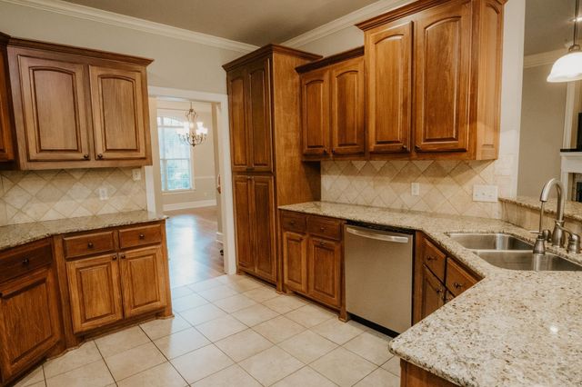 3908 Robinwood Circle, Bryant, AR 72022