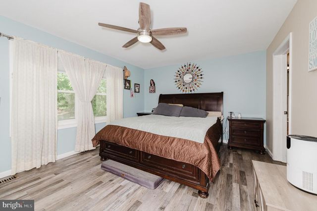 5435 PLEASANT MILLS RD, Egg Harbor City, NJ 08215