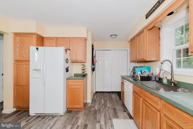 5435 PLEASANT MILLS RD, Egg Harbor City, NJ 08215