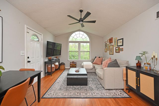 225 Memorial Parkway, Bellevue, KY 41073