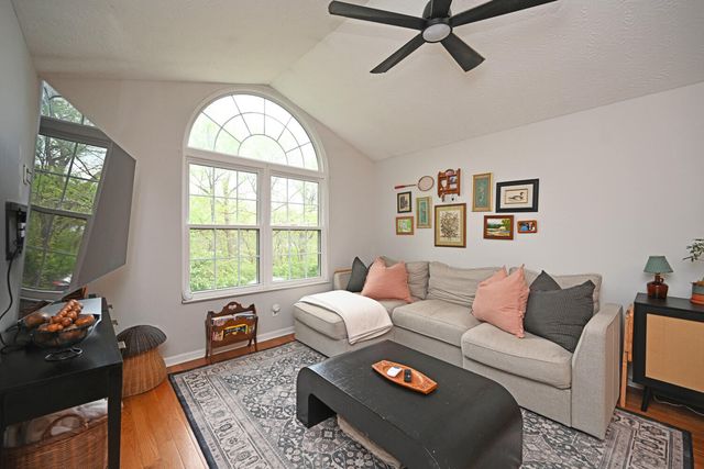 225 Memorial Parkway, Bellevue, KY 41073