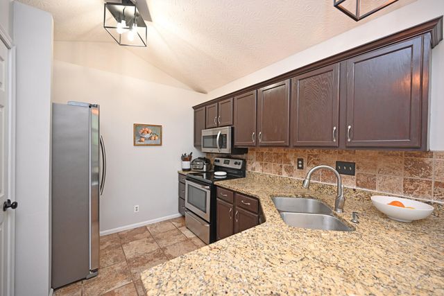 225 Memorial Parkway, Bellevue, KY 41073