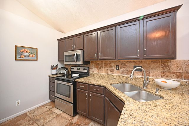 225 Memorial Parkway, Bellevue, KY 41073