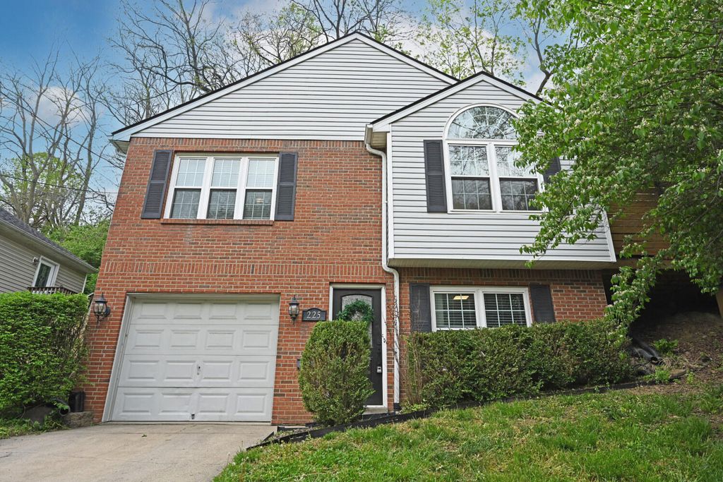 225 Memorial Parkway, Bellevue, KY 41073