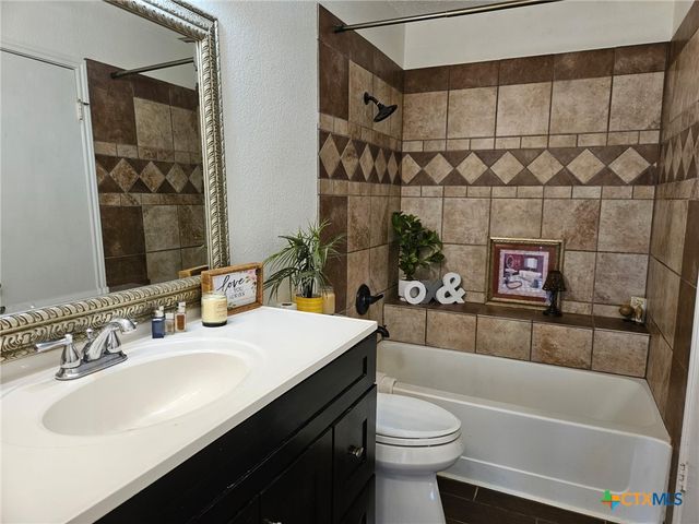 3207 Honeysuckle Drive, Killeen, TX 76542