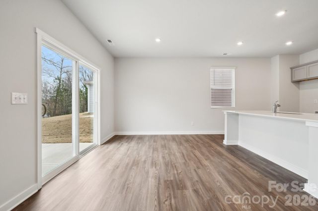 2941 31st Street Lane NE, Hickory, NC 28601