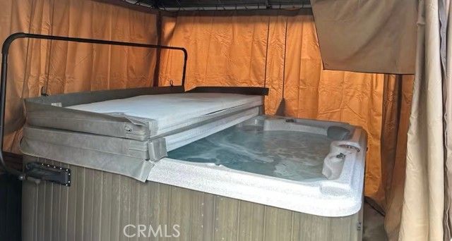 646 Mountain View Avenue, Wrightwood, CA 92397