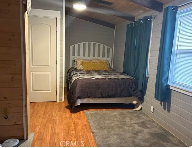 646 Mountain View Avenue, Wrightwood, CA 92397