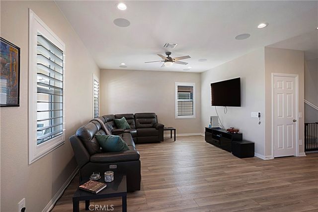 28378 Blackjack Drive, Menifee, CA 92585