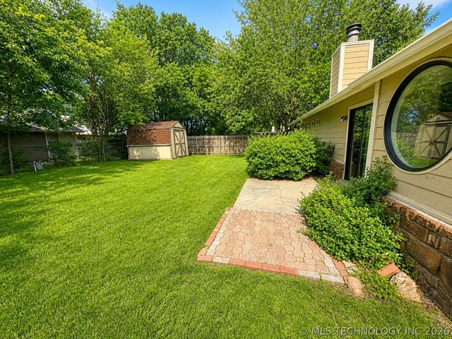 13801 E 33rd Place, Tulsa, OK 74134