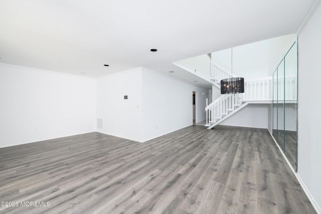 11 Ann Court, Tinton Falls, NJ 07724