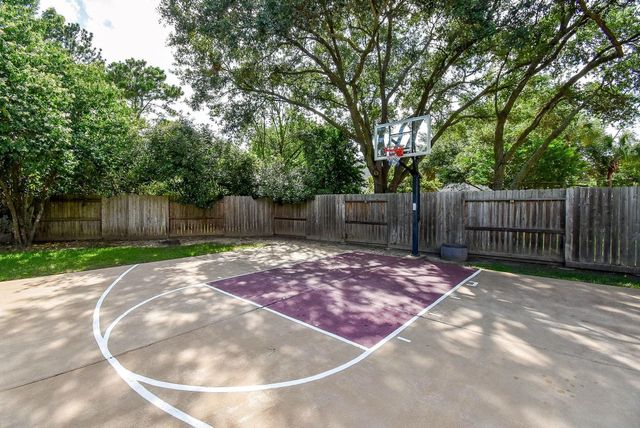 22211 Winding Lake Court, Katy, TX 77450
