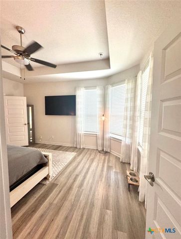 1937 Edelweiss, New Braunfels, TX 78130