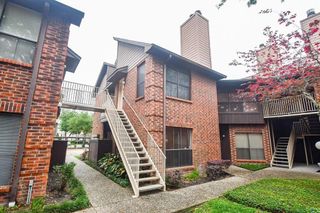 3150 Walnut Bend Lane 502, Houston, TX 77042