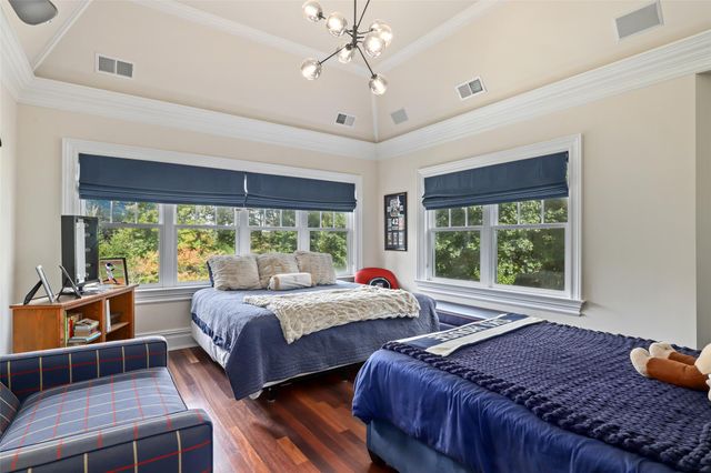 2 Terrace Circle, Armonk, NY 10504