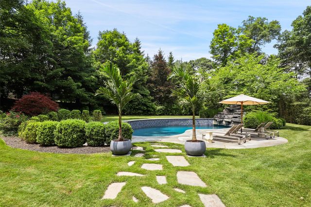 2 Terrace Circle, Armonk, NY 10504