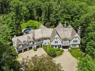 2 Terrace Circle, Armonk, NY 10504