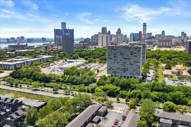 1100 Saint Aubin Place, Detroit, MI 48207