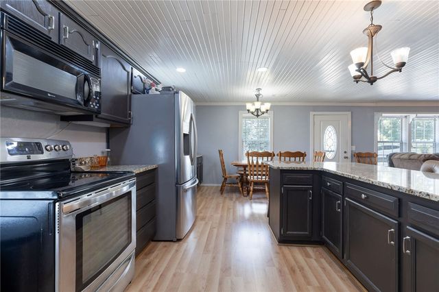 6631 Arkansas 143 6631 Arkansas 143, Berryville, AR 72616