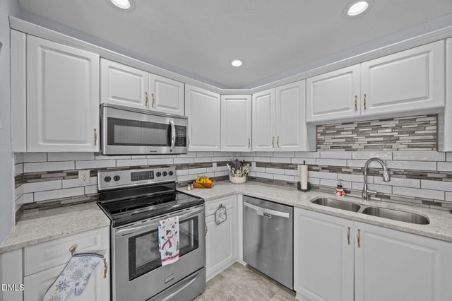 6194 Friedens Grove Road, Gibsonville, NC 27249