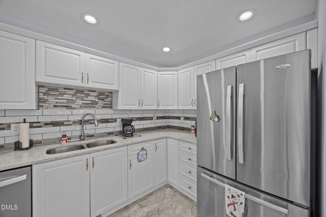 6194 Friedens Grove Road, Gibsonville, NC 27249