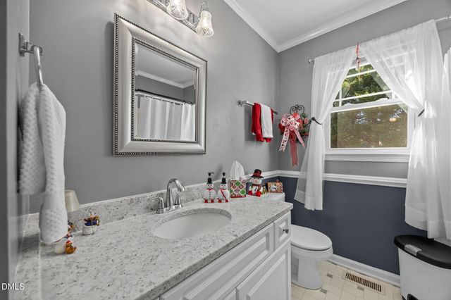 6194 Friedens Grove Road, Gibsonville, NC 27249