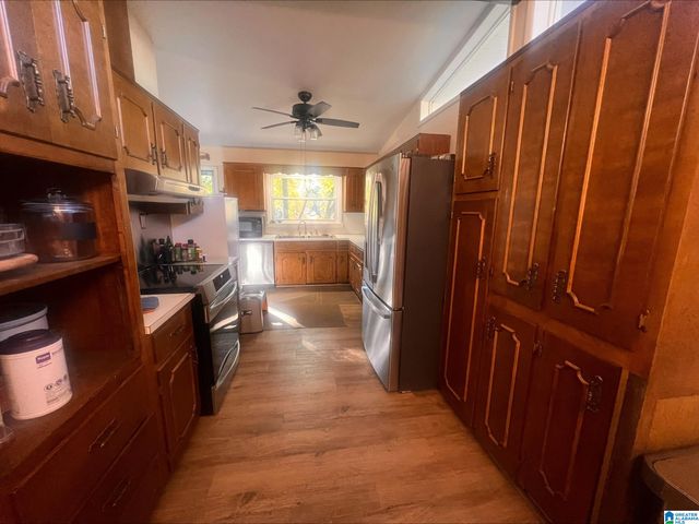 216 MIMOSA CIRCLE, Hueytown, AL 35023