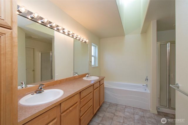 31 Topaz Way, Sequim, WA 98382