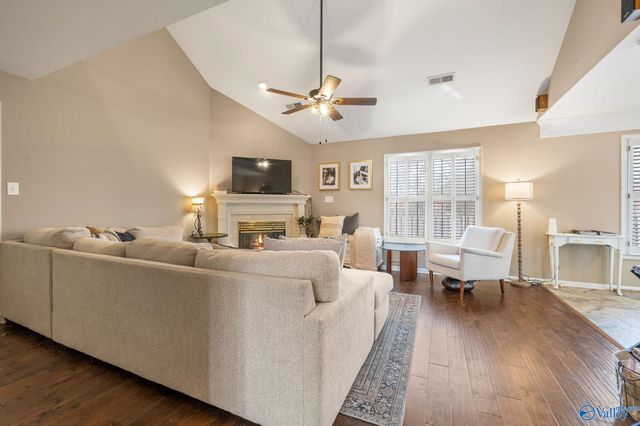 1611 Stone River Place, Decatur, AL 35603