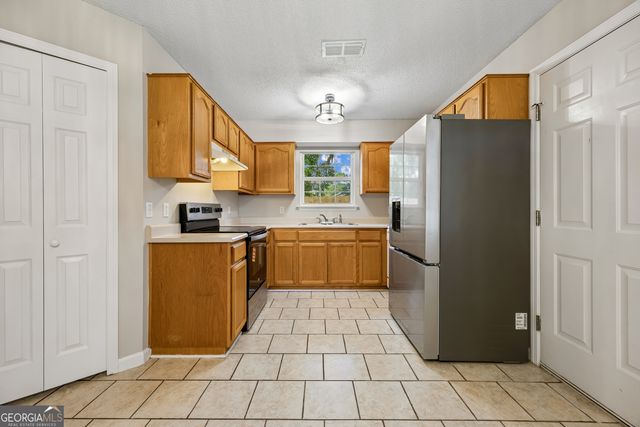 872 Mission Trace Drive, Saint Marys, GA 31558