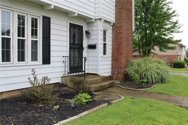 1800 Pembrook Road, Springfield, OH 45504