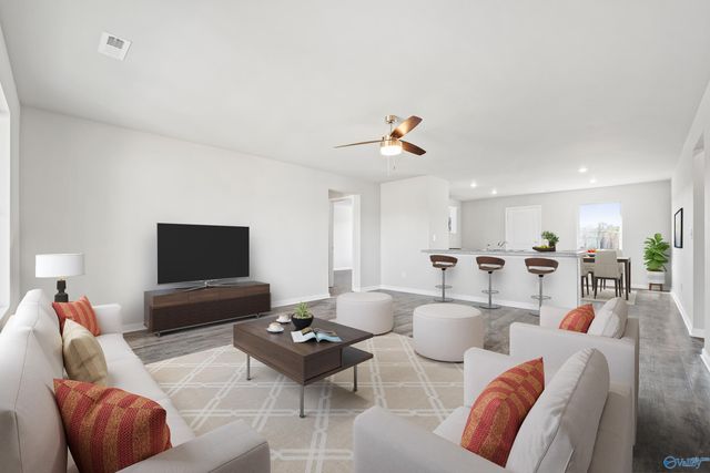 121 Coral Bells Road, Toney, AL 35773