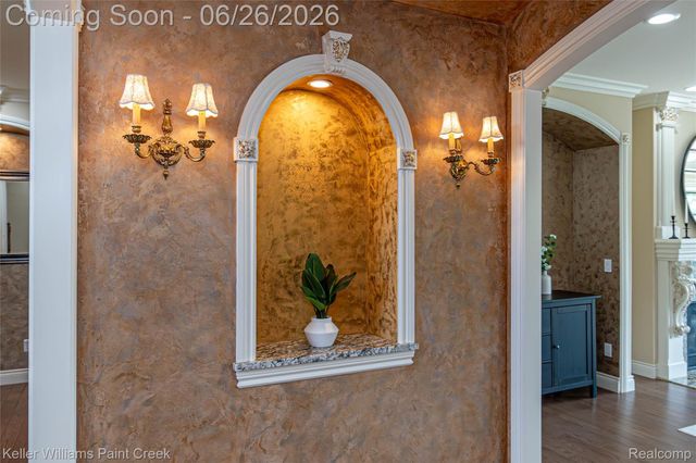 2400 Inwood Road, Washington Township, MI 48095