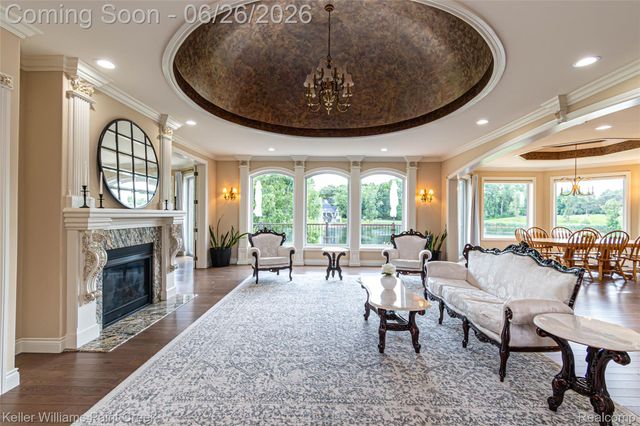 2400 Inwood Road, Washington Township, MI 48095
