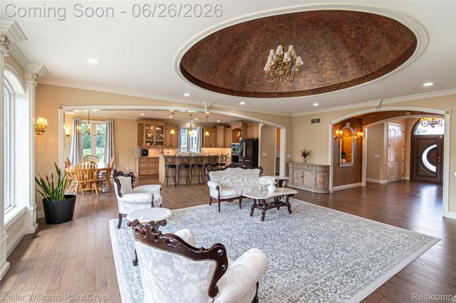 2400 Inwood Road, Washington Township, MI 48095