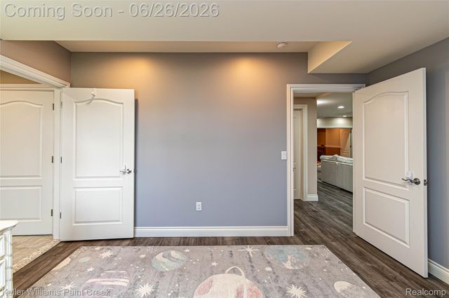 2400 Inwood Road, Washington Township, MI 48095