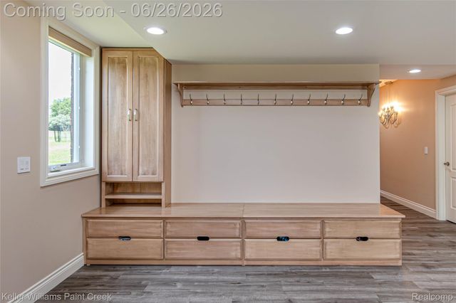 2400 Inwood Road, Washington Township, MI 48095