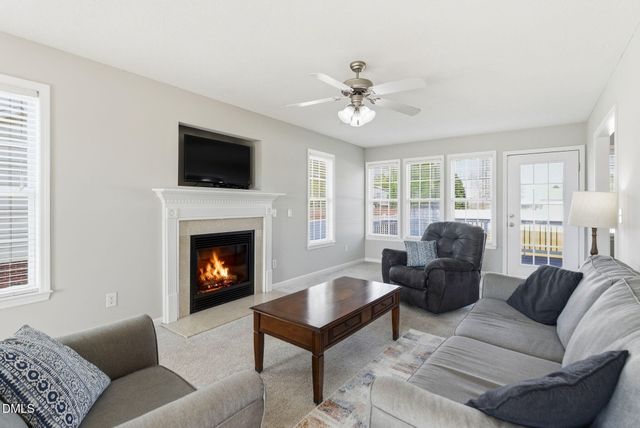 139 Woodglen Drive, Clayton, NC 27527