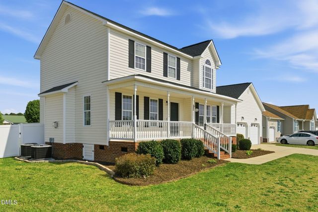 139 Woodglen Drive, Clayton, NC 27527