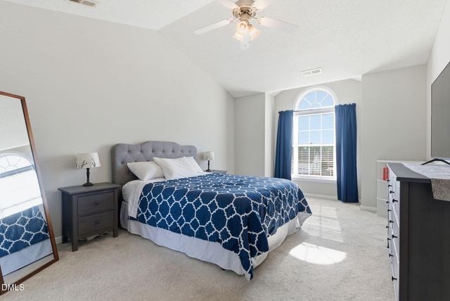 139 Woodglen Drive, Clayton, NC 27527