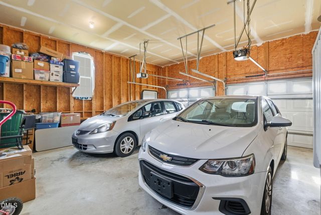 139 Woodglen Drive, Clayton, NC 27527