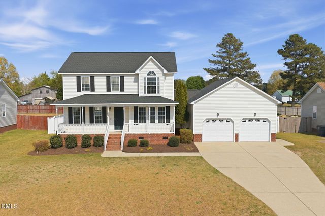 139 Woodglen Drive, Clayton, NC 27527