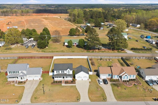 139 Woodglen Drive, Clayton, NC 27527