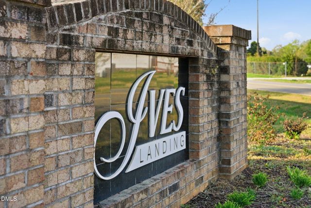 139 Woodglen Drive, Clayton, NC 27527