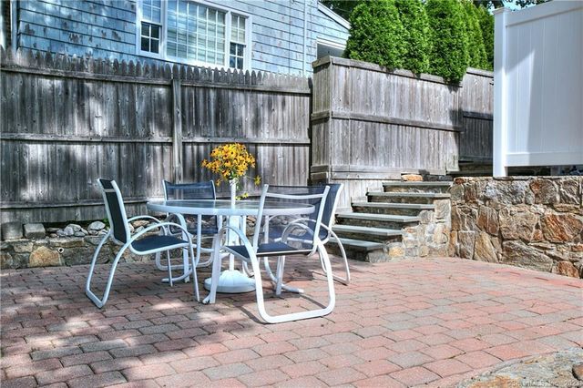 25 Maplewood Avenue, Westport, CT 06880